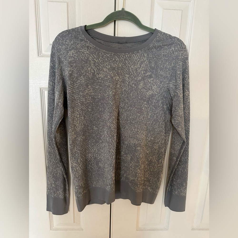 NWOT Lululemon Swiftly Breathe Relaxed Long Sleeve Shirt